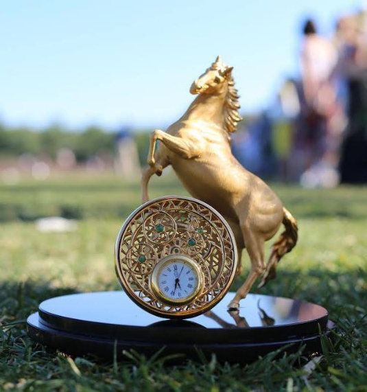 Escultura donada para el ‘ Charity Auction on the British Polo Day’ del verano de 2014 para ayudar a personas con
                    discapacidad mental.